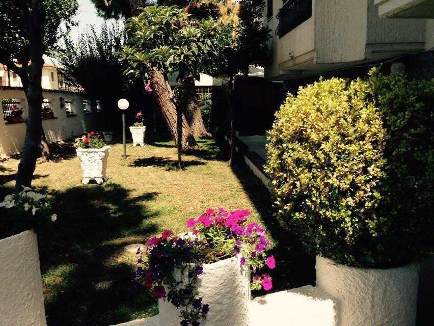 Hotel Bristol Pineto Luaran gambar
